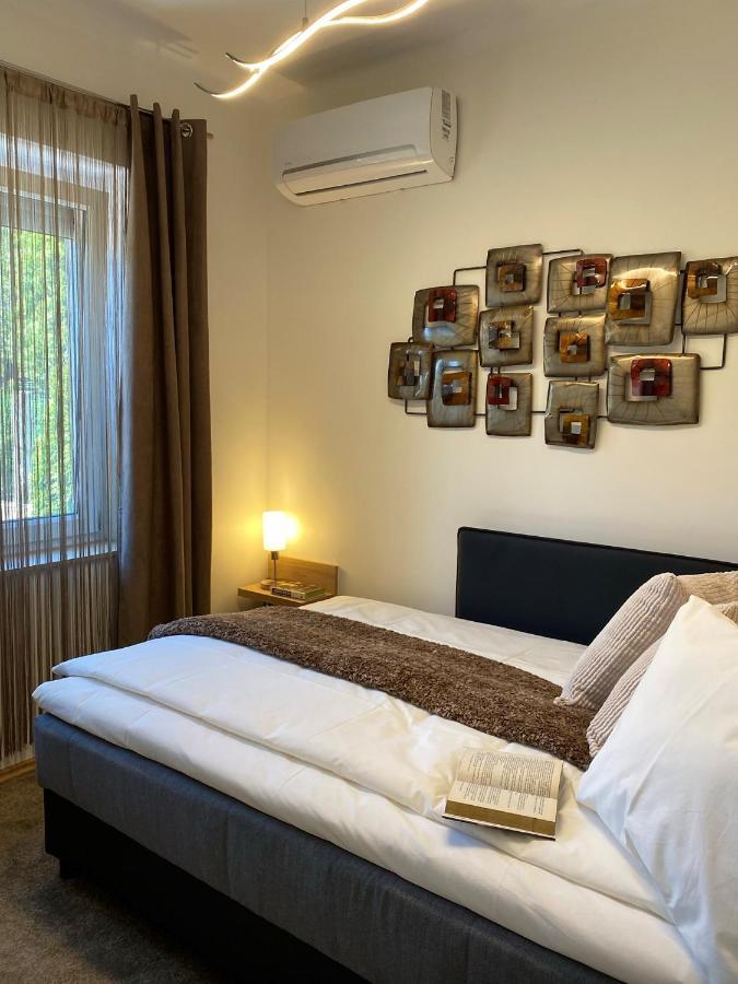 Otium Wellness Apartmanhaz วาลาโตนาคารัทยา ภายนอก รูปภาพ