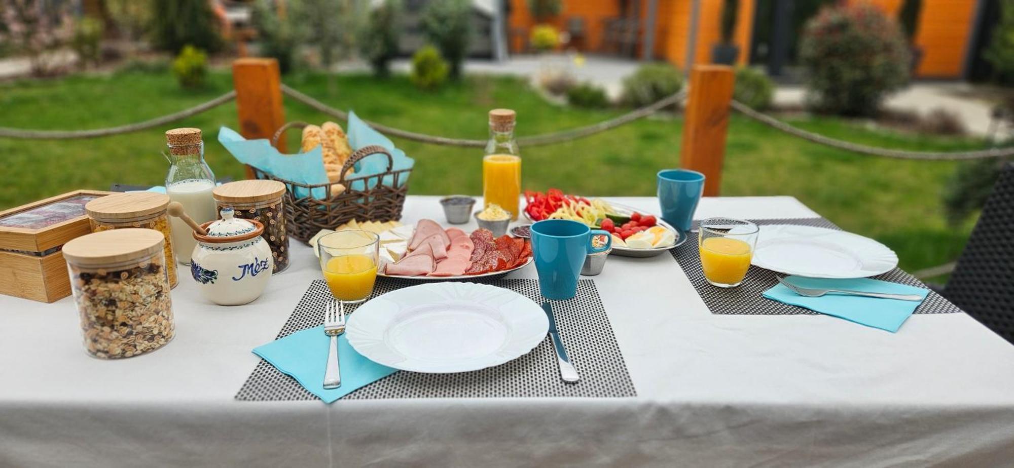 Otium Wellness Apartmanhaz วาลาโตนาคารัทยา ภายนอก รูปภาพ